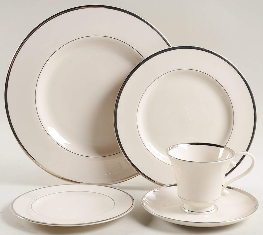 Sheffield 5 Piece Place Setting by Pickard-1