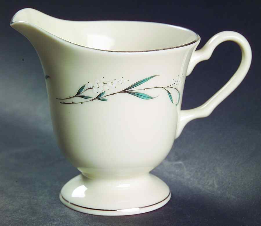 Snowberry Creamer by Pickard-1