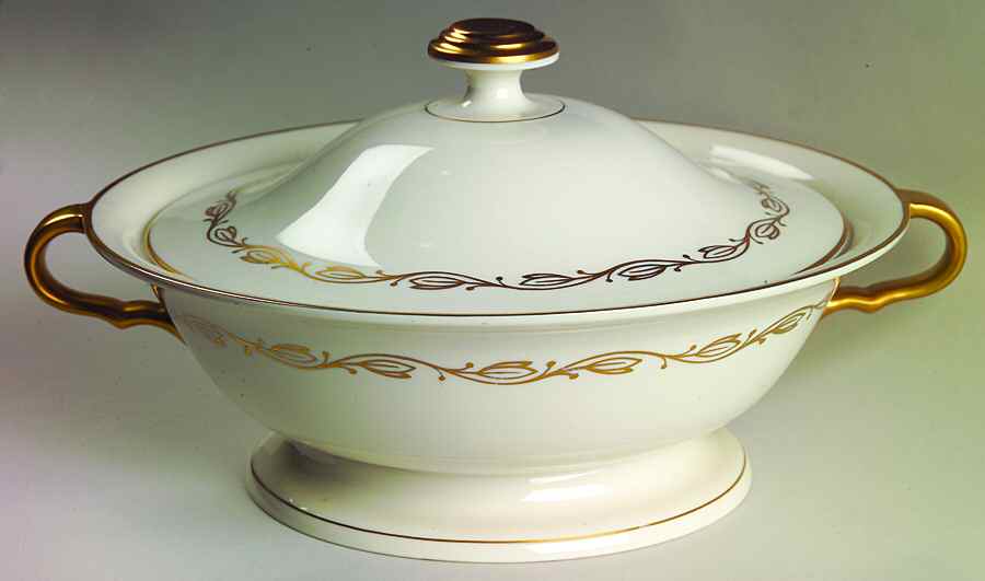 Symphony Green Round Covered Vegetable by Pickard-1