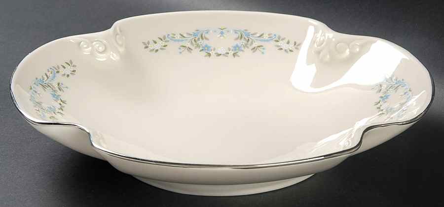 Tara 10" Scalloped Bowl by Pickard-1