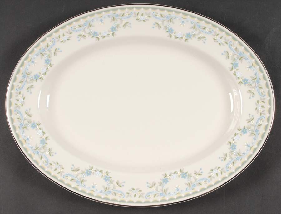 Tara 15" Oval Serving Platter by Pickard-1