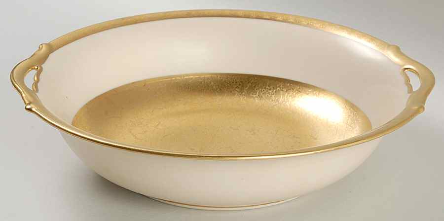 Trailing Vine 10" Round Vegetable Bowl by Pickard-1