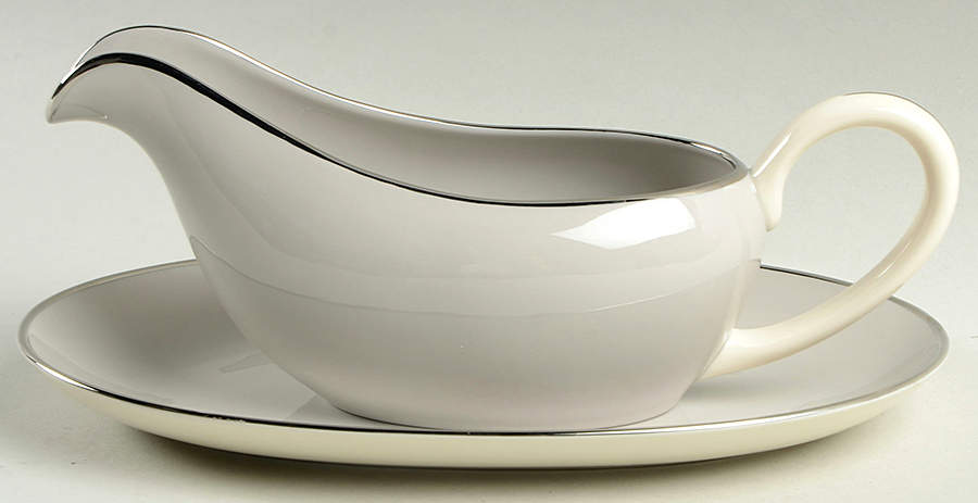 Vesta Gravy Boat & Underplate by Pickard-1