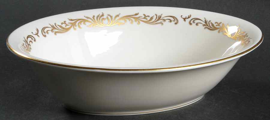 Victoria 9" Oval Vegetable Bowl by Pickard-1