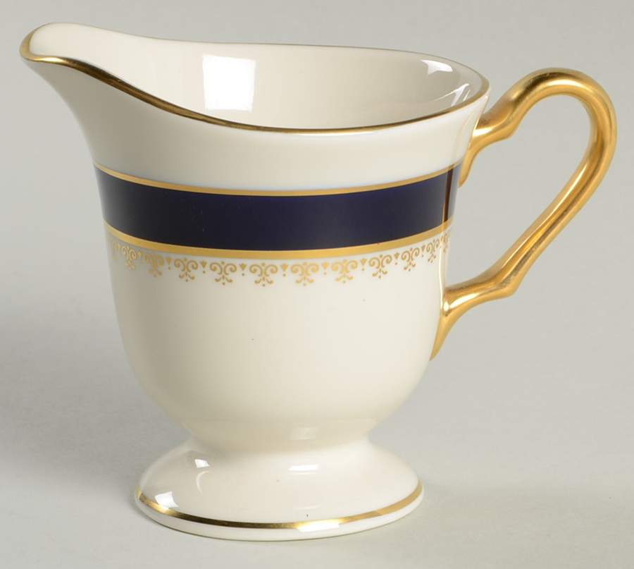 Washington Creamer by Pickard-1