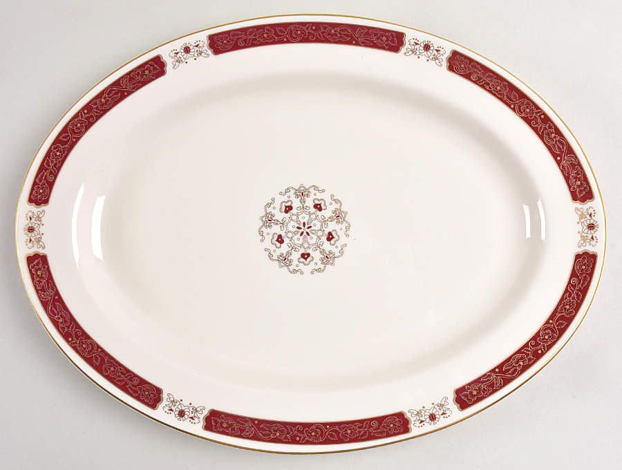 Wellington 14" Oval Serving Platter by Pickard-1