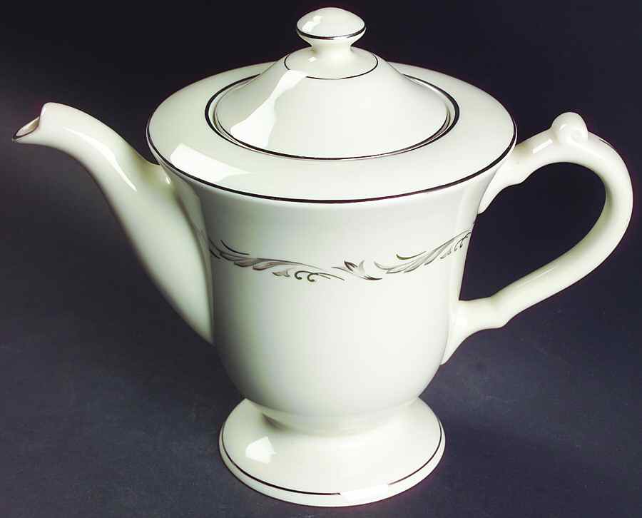 Windsor Coffee Pot & Lid by Pickard-1