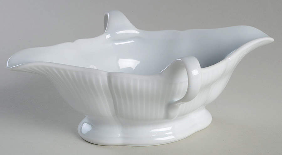 Culinaire White Gravy Boat by Pillivuyt-1
