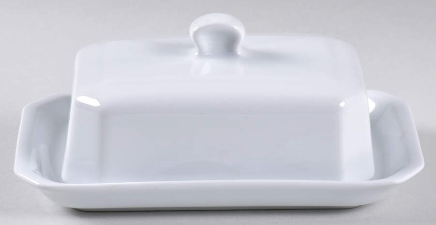 Culinaire White Half Pound Covered Butter by Pillivuyt-1