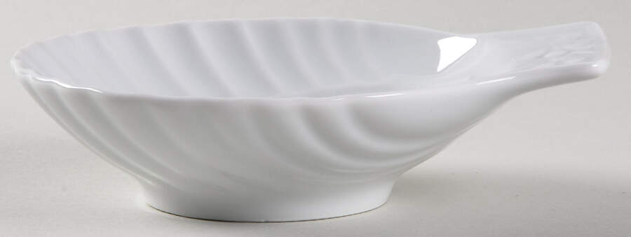 Culinaire White 5" Shell Shaped Dish by Pillivuyt-1