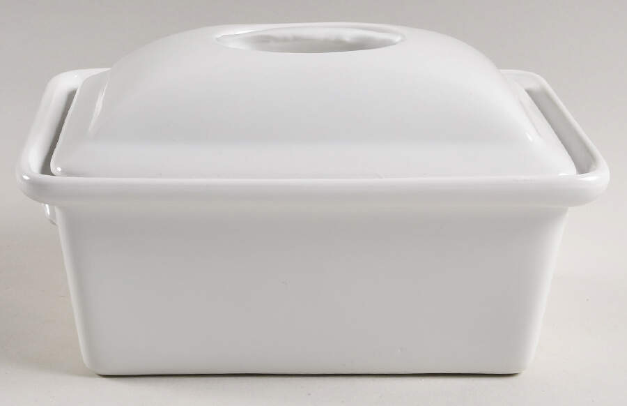 Culinaire White 1.25 Qt Rectangular Covered  Casserole by Pillivuyt-1