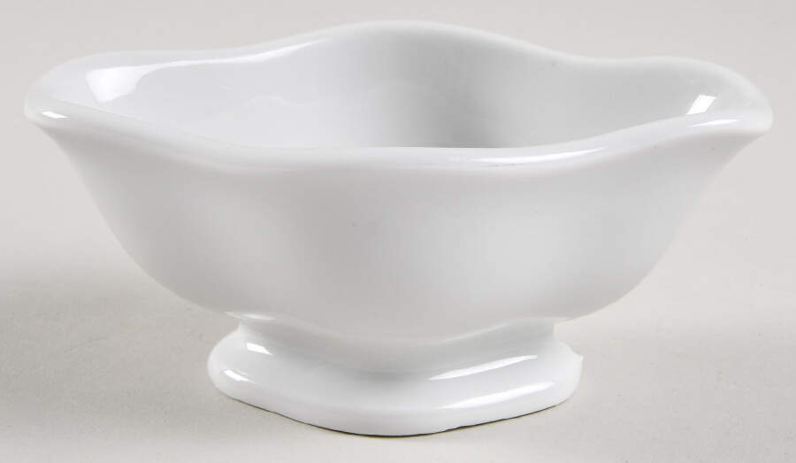 Culinaire White Individual Gravy Boat by Pillivuyt-1