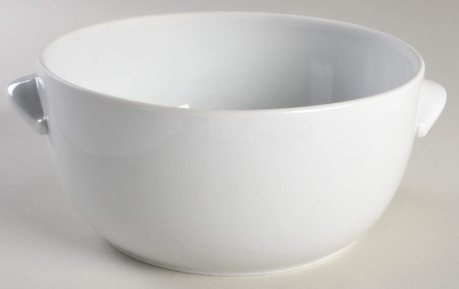 Culinaire White 3 Quart Round Casserole No Lid by Pillivuyt-1
