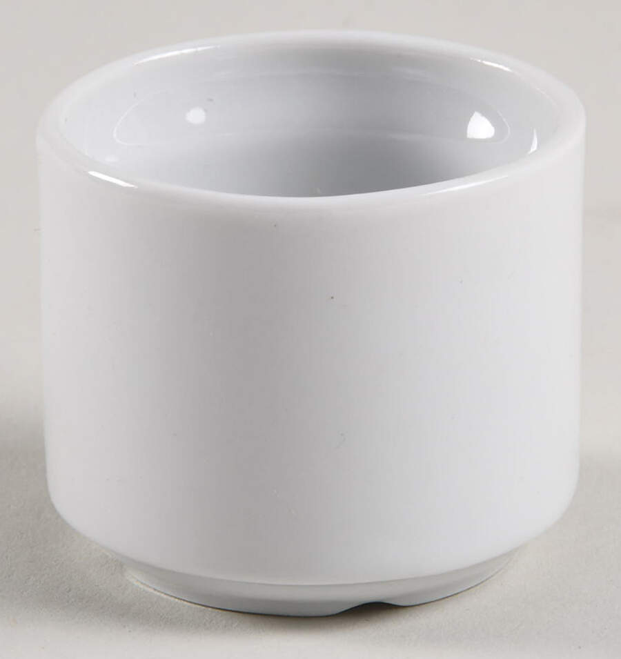 Culinaire White Single Egg Cup by Pillivuyt-1
