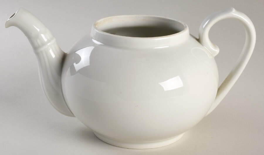 Culinaire White Coffee Pot No Lid by Pillivuyt-1