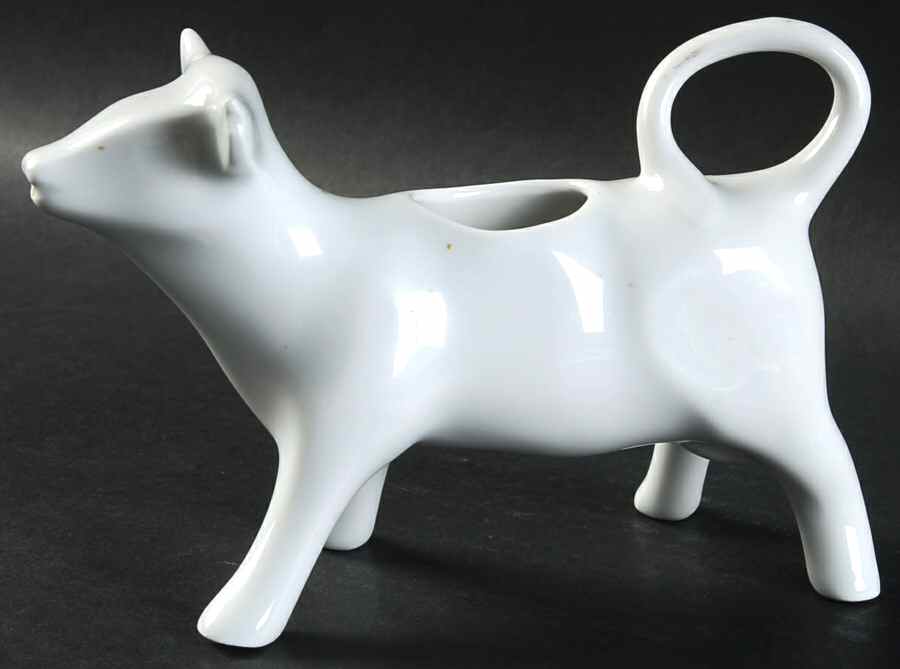 Culinaire White Cow Creamer by Pillivuyt-1