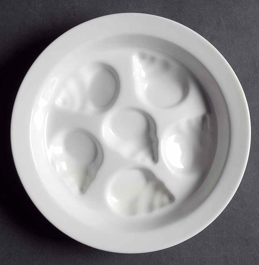 Culinaire White 6 Hole Escargot/Snail Dish by Pillivuyt-1