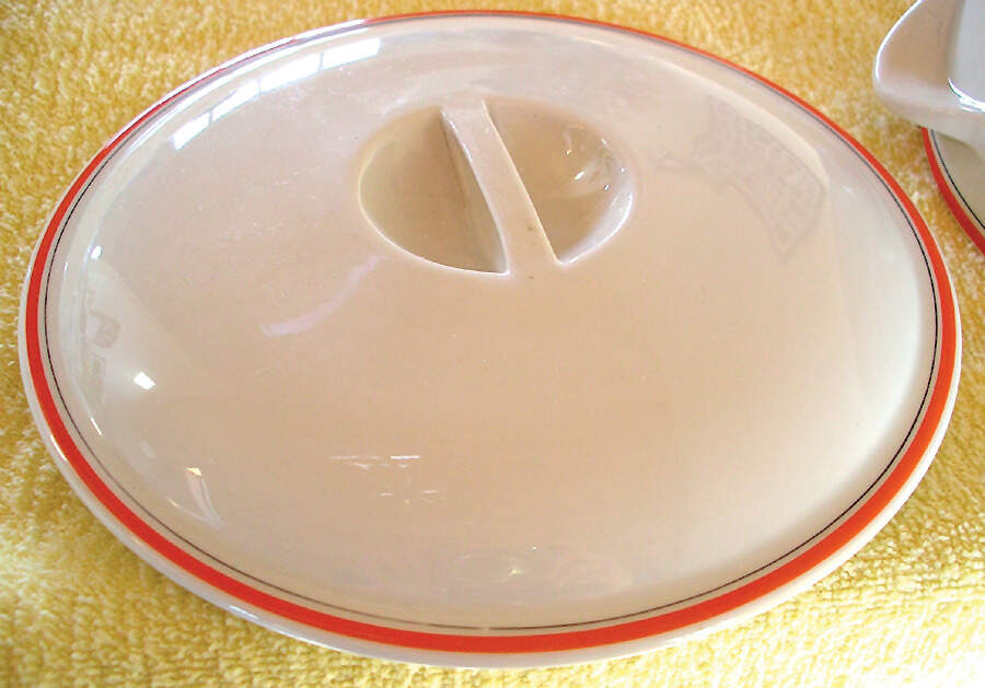 PIL1 Lid for Round Vegetable by Pillivuyt-1
