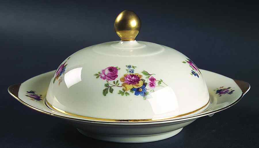 10649 Round Covered Butter by Pirkenhammer-1