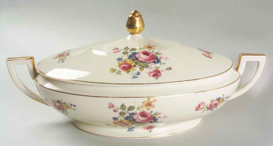 10649 Oval Covered Vegetable by Pirkenhammer-1