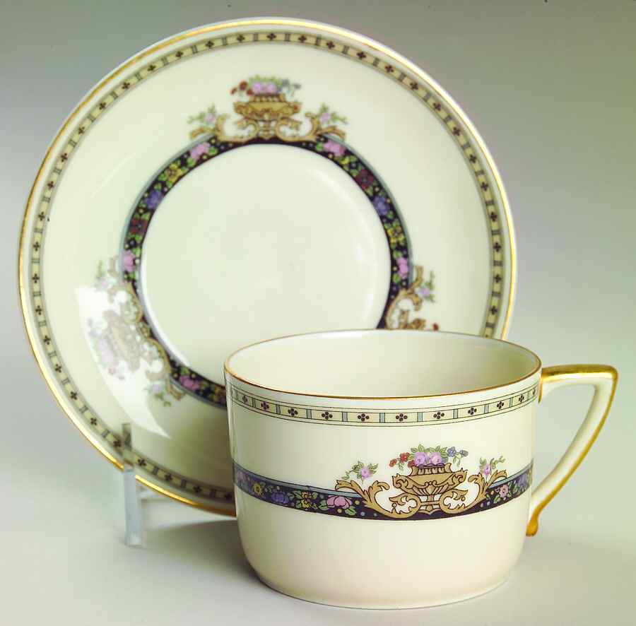 Aladdin Flat Cup & Saucer Set by Pirkenhammer-1
