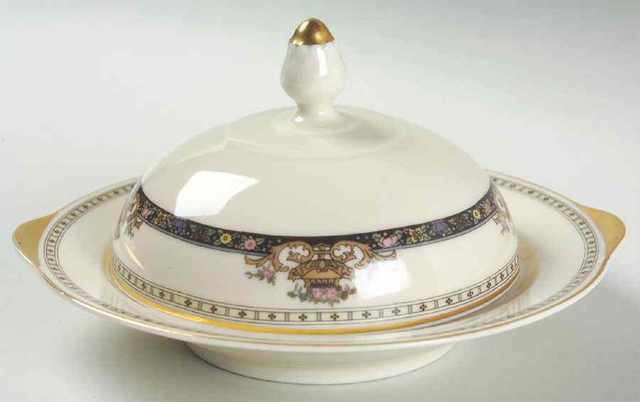 Aladdin Round Covered Butter by Pirkenhammer-1