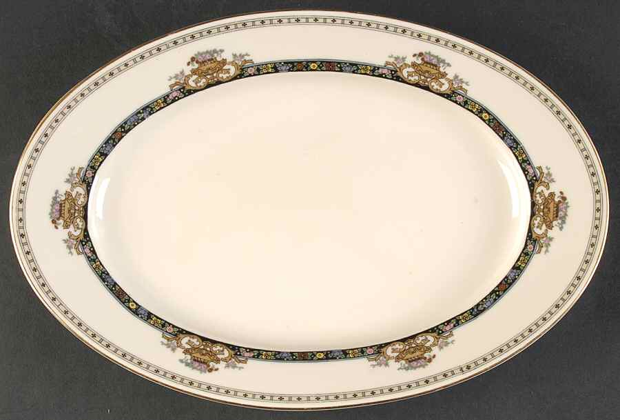 Aladdin 11" Oval Serving Platter by Pirkenhammer-1