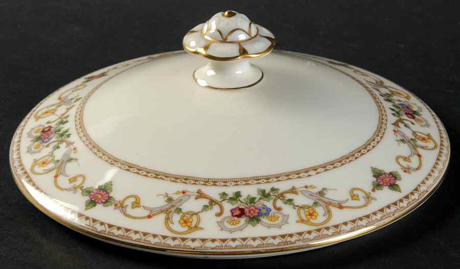 Persian Lid for Round Vegetable by Pirkenhammer-1