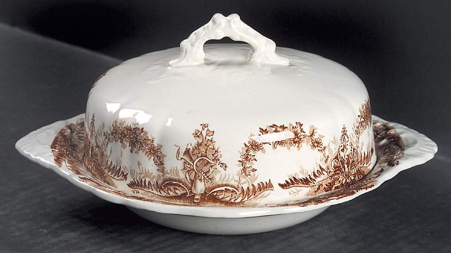 Aquilla Round Covered Butter by Pitcairns-1