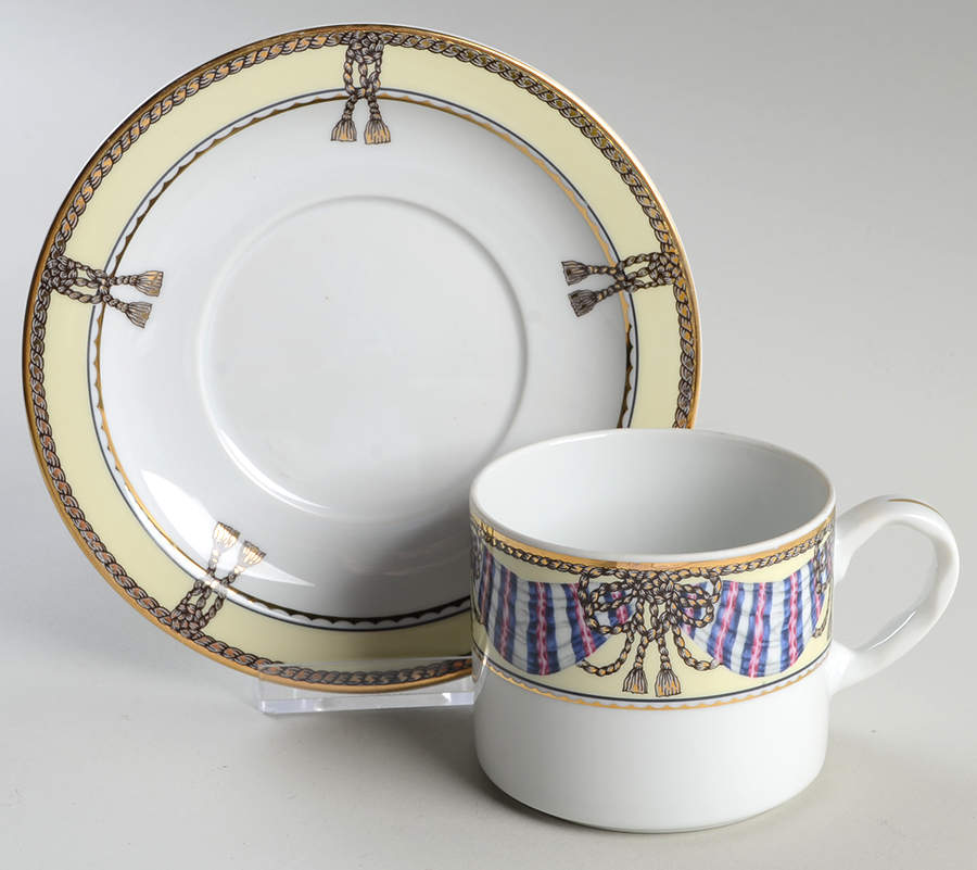 Promenade Flat Cup & Saucer Set by Philip Kingsley-1