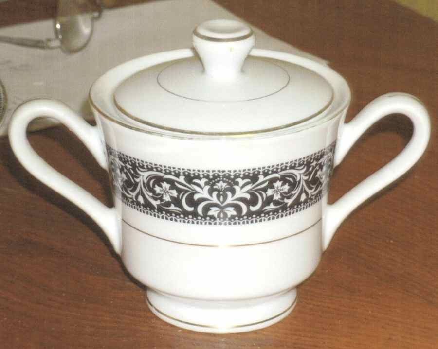 Ascot Sugar Bowl & Lid by Parkleigh-1
