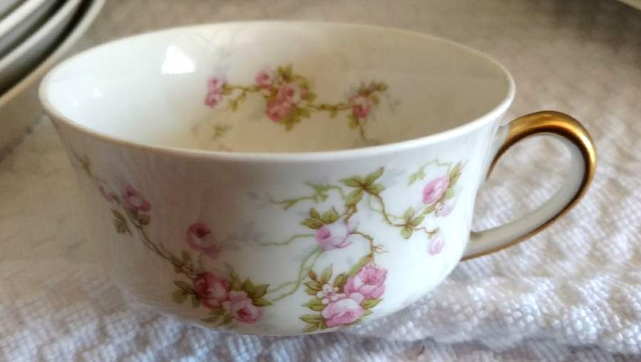 PL3 Flat Cup by Porcelaine Limousine-1