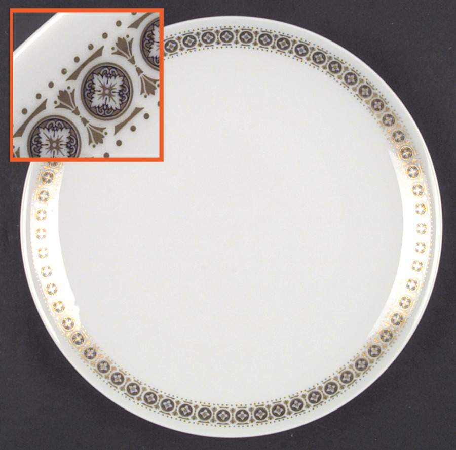 PLN1 Dinner Plate by Plankenhammer-1
