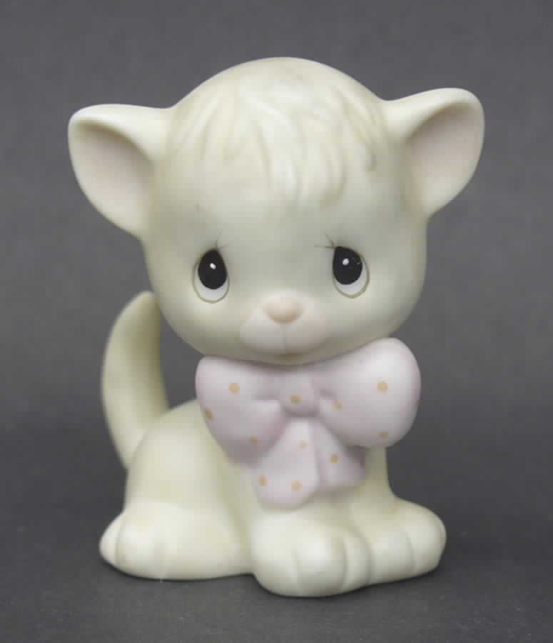 Animal Collection-Cat Cedar Tree-Cat With Bowtie - Cedar Tree Trademark, No Box by Precious Moments-1