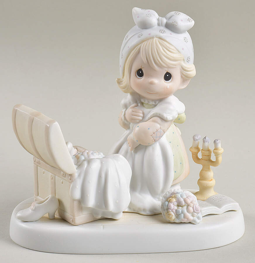 Precious Memories Cedar Tree-Precious Memories - Cedar Tree Trademark With Box by Precious Moments-1