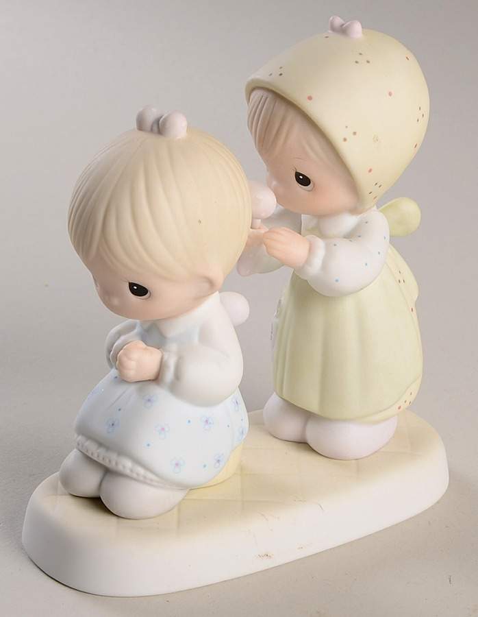 To A Very Special Sister Star-To A Very Special Sister - Star Trademark, No Box by Precious Moments-1