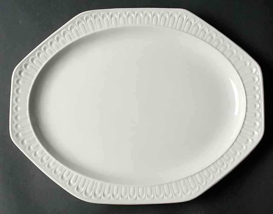 Acanthus 14" Oval Serving Platter by Pontesa-1