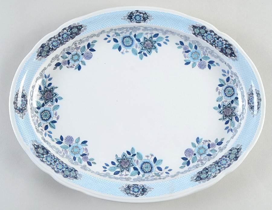 Miranda 12" Oval Serving Platter by Pontesa-1