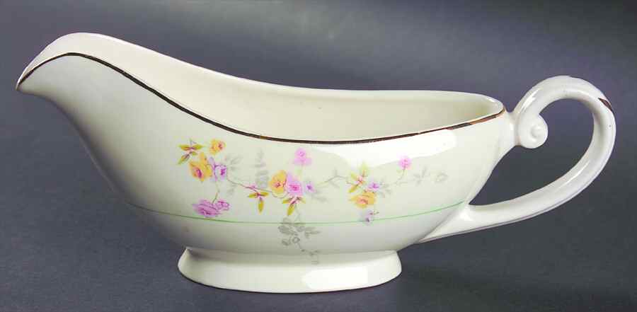 1126 Gravy Boat by Pope Gosser-1