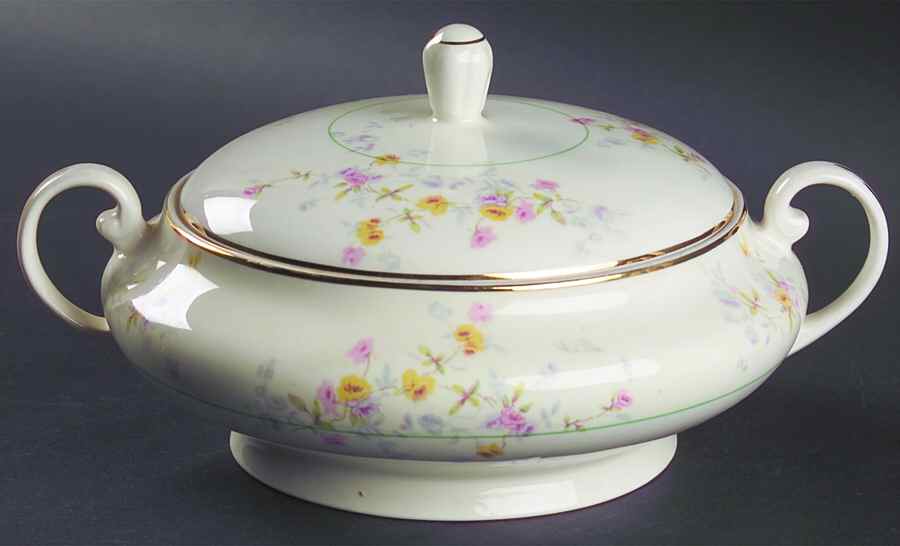 1126 Round Covered Vegetable by Pope Gosser-1