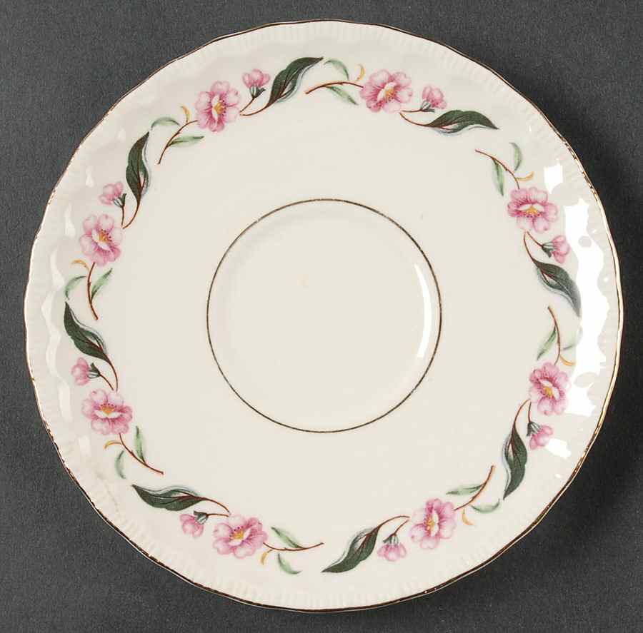 3204 Saucer by Pope Gosser-1