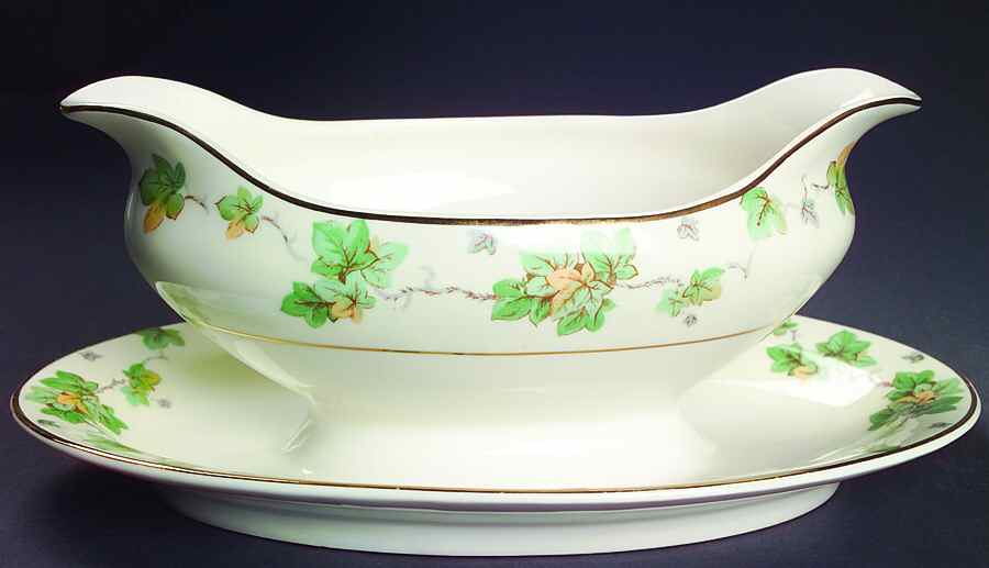 American Ivy Gravy Boat with Attached Underplate by Pope Gosser-1