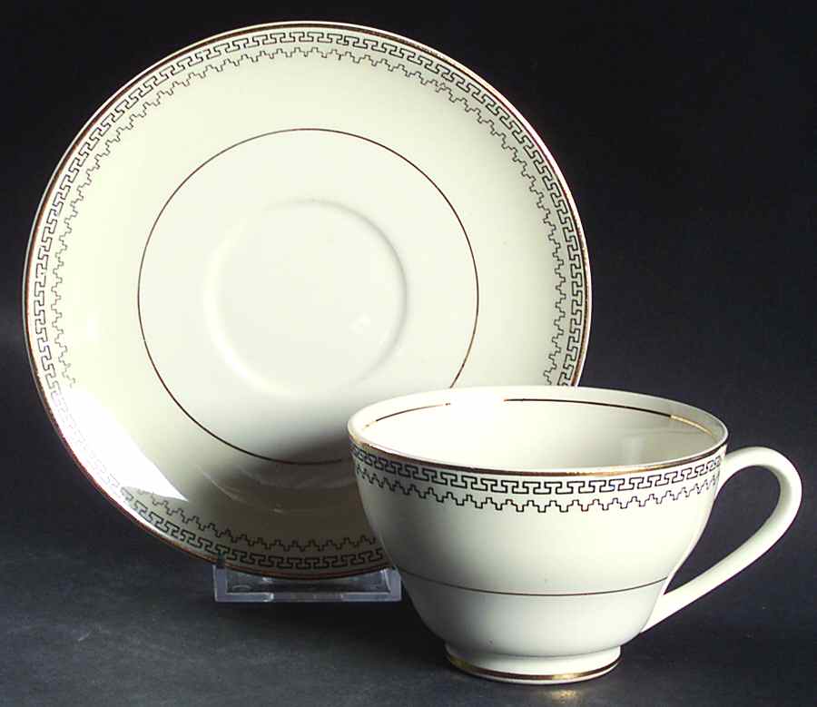 Arvilla Footed Cup & Saucer Set by Pope Gosser-1