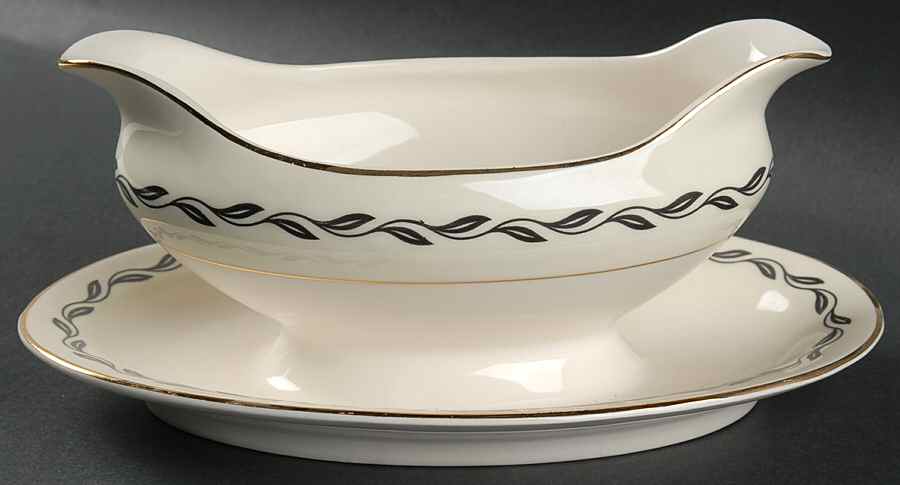 Black Laurel Gravy Boat with Attached Underplate by Pope Gosser-1