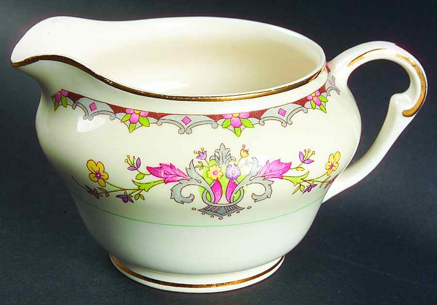 Countess Creamer by Pope Gosser-1