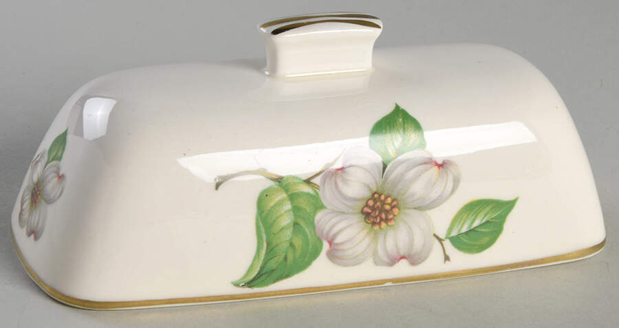 Dogwood (Shell Edge) Lid for 1/4 Lb Butter by Pope Gosser-1