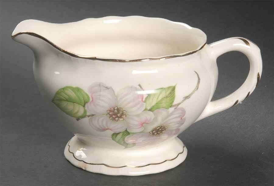 Dogwood (Shell Edge) Creamer by Pope Gosser-1