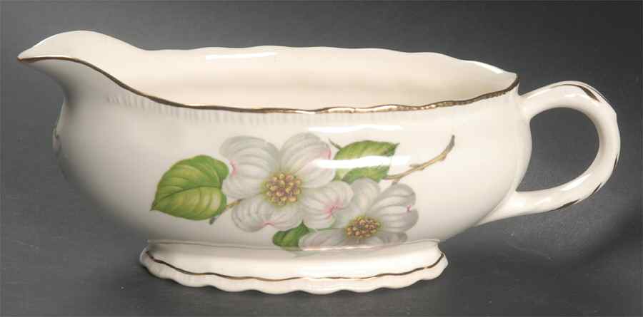 Dogwood (Shell Edge) Gravy Boat by Pope Gosser-1