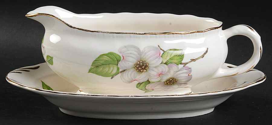 Dogwood (Shell Edge) Gravy Boat & Underplate by Pope Gosser-1