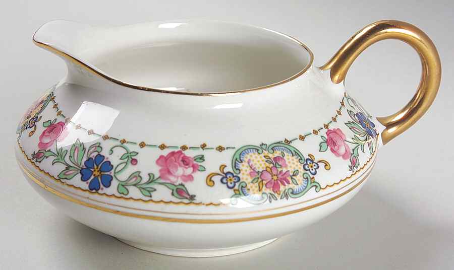 Duchess Creamer by Pope Gosser-1